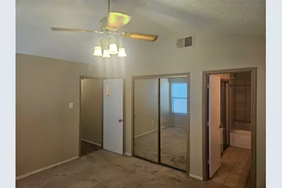 1433 Thistlewood Lane, Grapevine, TX 76051 - Photo 10