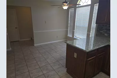 2004 Island View Court, Mesquite, TX 75149 - Photo 4