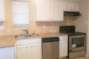 1624 Vail Meadow Ln, Dallas, TX 75253 - Photo 2