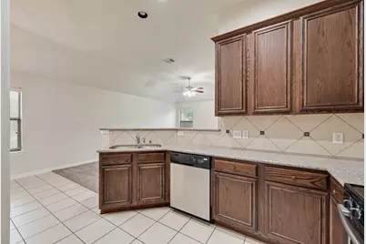 5037 Diamond Peak Court, McKinney, TX 75071 - Photo 12
