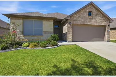 5213 Crystal Lake Avenue, Krum, TX 76249 - Photo 2