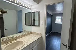5014 Les Chateaux Dr, Dallas, TX 75235 - Photo 6