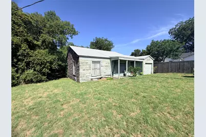 806 S Brazos Street, Weatherford, TX 76086 - Photo 2