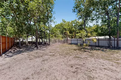 1008 W Crockett Street, Ennis, TX 75119 - Photo 32