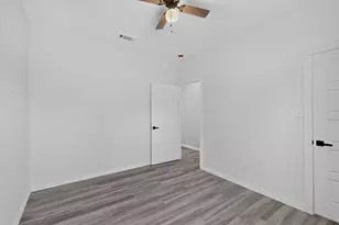 1008 W Crockett St, Ennis, TX 75119 - Photo 12