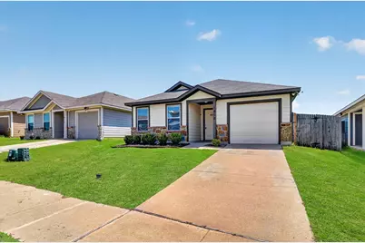 1812 Wickham Drive, Burleson, TX 76028 - Photo 2
