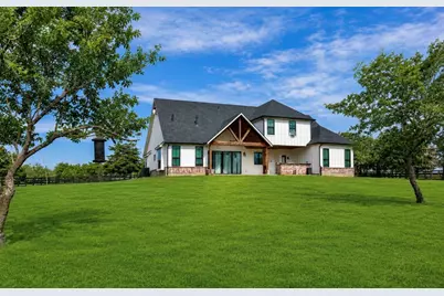 1205 Northshore Lane, Valley View, TX 76272 - Photo 2
