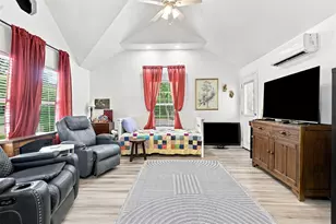 5727 Arkansas Trail, Granbury, TX 76048 - Photo 8
