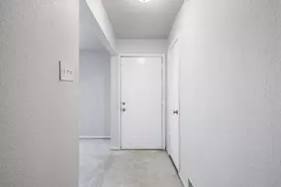 655 W Pentagon Pkwy, Dallas, TX 75224 - Photo 18
