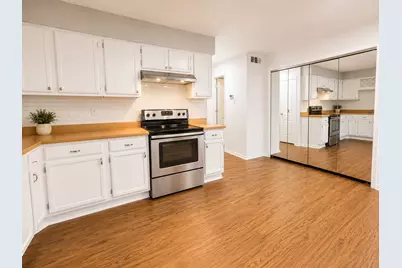 2240 Colony Court, Dallas, TX 75235 - Photo 6