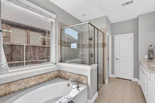 925 Spring Falls Dr, McKinney, TX 75071 - Photo 18