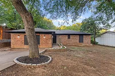 7024 Payte Lane, North Richland Hills, TX 76182 - Photo 2