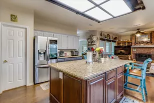 9500 Boat Club Rd, Fort Worth, TX 76179 - Photo 10