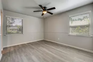 451 Southport Dr, Dallas, TX 75232 - Photo 10
