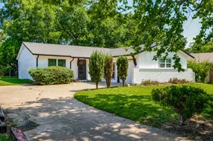 451 Southport Dr, Dallas, TX 75232 - Photo 1