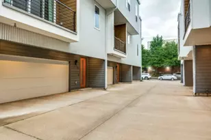 3812 San Jacinto St, Dallas, TX 75204 - Photo 2