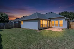 12145 Long Stone Dr, Burleson, TX 76028 - Photo 24