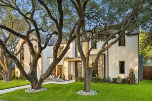 16834 Mossy Oak Dr, Dallas, TX 75248 - Photo 2