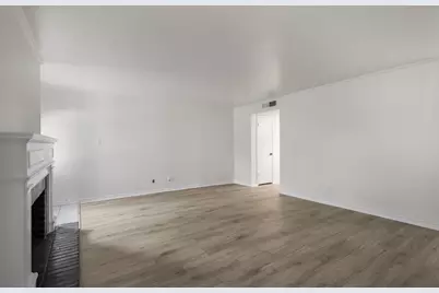 5907 Copperwood Lane #1138, Dallas, TX 75248 - Photo 6