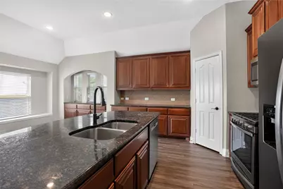5252 Smokey Ridge Drive, Fort Worth, TX 76123 - Photo 16