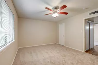 4814 Trailwood Drive, Grand Prairie, TX 75052 - Photo 12