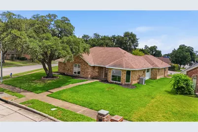3718 Thornhill Way, Rowlett, TX 75088 - Photo 6