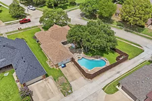 3718 Thornhill Way, Rowlett, TX 75088 - Photo 4