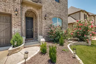 15946 Talamore Ln, Frisco, TX 75035 - Photo 2