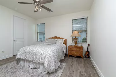 8113 Cocobolo Drive, Denton, TX 76207 - Photo 20