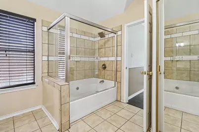 519 Kessler Street, Grand Prairie, TX 75052 - Photo 32