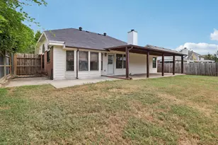 519 Kessler St, Grand Prairie, TX 75052 - Photo 36