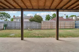 519 Kessler St, Grand Prairie, TX 75052 - Photo 34