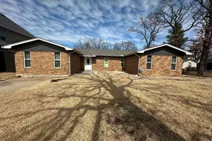532 Oak Grove Ln, Coppell, TX 75019 - Photo 1