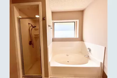 6404 Tempest Drive, Arlington, TX 76001 - Photo 12
