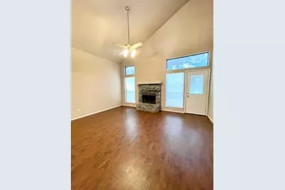 6404 Tempest Drive, Arlington, TX 76001 - Photo 6