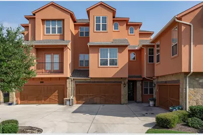 2640 Venice Drive #2, Grand Prairie, TX 75054 - Photo 2