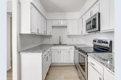 9524 Military Parkway, Dallas, TX 75227 - Photo 8