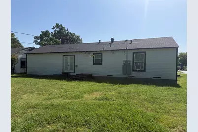205 22nd Street, Grand Prairie, TX 75050 - Photo 4