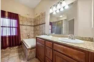 4740 Waterway Dr N, Fort Worth, TX 76137 - Photo 14