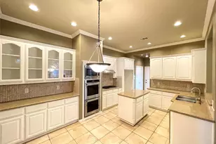 40 Emerald Pond Dr, Frisco, TX 75034 - Photo 12