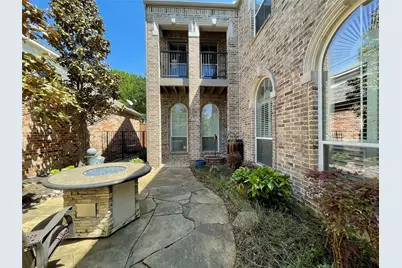 40 Emerald Pond Drive, Frisco, TX 75034 - Photo 2