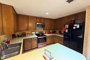 2218 Winter Sunday Way, Arlington, TX 76012 - Photo 6