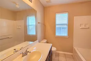 2105 Clubside Dr, Corinth, TX 76210 - Photo 24