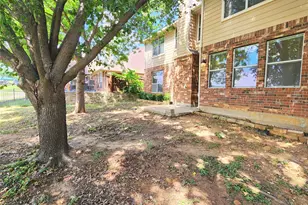 2105 Clubside Dr, Corinth, TX 76210 - Photo 32