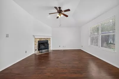 4205 Golden Sunset Court, Fort Worth, TX 76244 - Photo 6