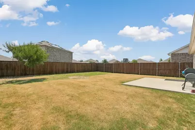 3304 Biggs Avenue, Aubrey, TX 76227 - Photo 6