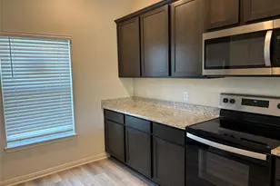 176 Banjo Trl, Newark, TX 76071 - Photo 8