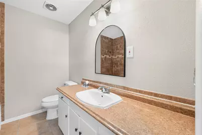 2821 Yale Street, Irving, TX 75061 - Photo 14