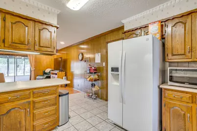 1405 Rockmoor Drive, Edgecliff Village, TX 76134 - Photo 12