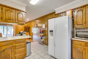 1405 Rockmoor Dr, Edgecliff Village, TX 76134 - Photo 12
